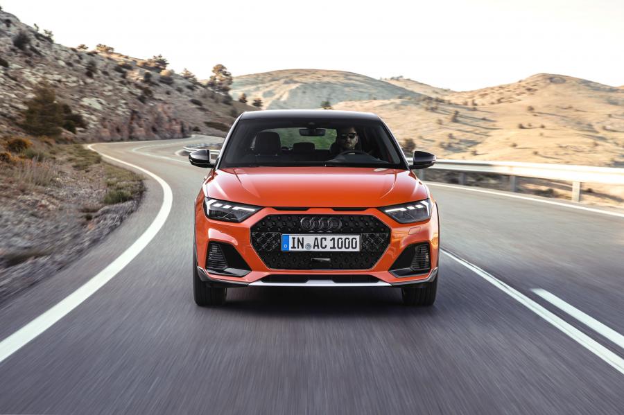  Audi A1 Citycarver Edition One 2019 года  (WW) (фото 18 из 42)